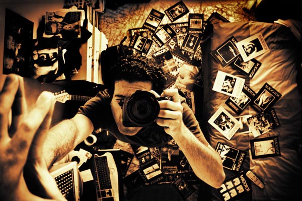 2 25 Nice and Creative Self Portrait Photos