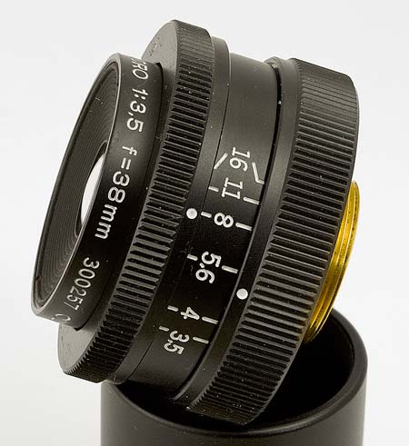 Get to Know the Macro Lens